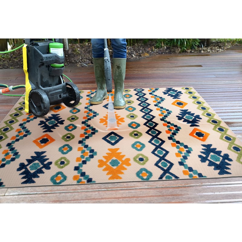 World Rug Gallery Southwestern Geometric Indoor/Outdoor Area Rug
