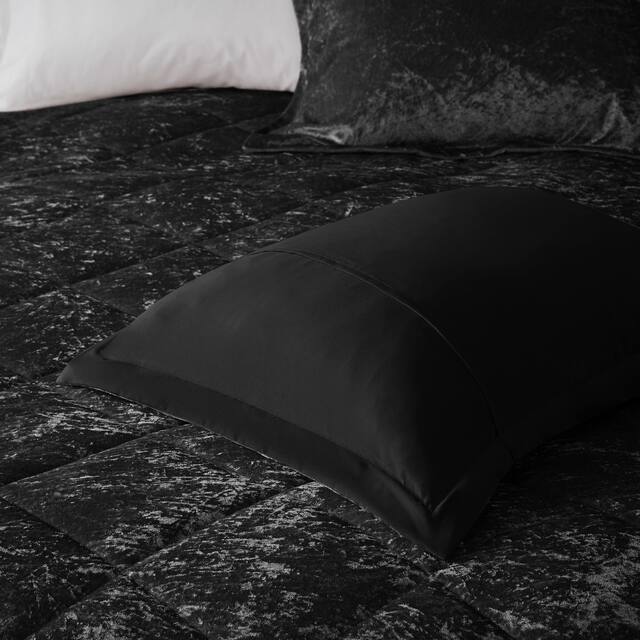 Isabel Velvet Comforter Set by Intelligent Design