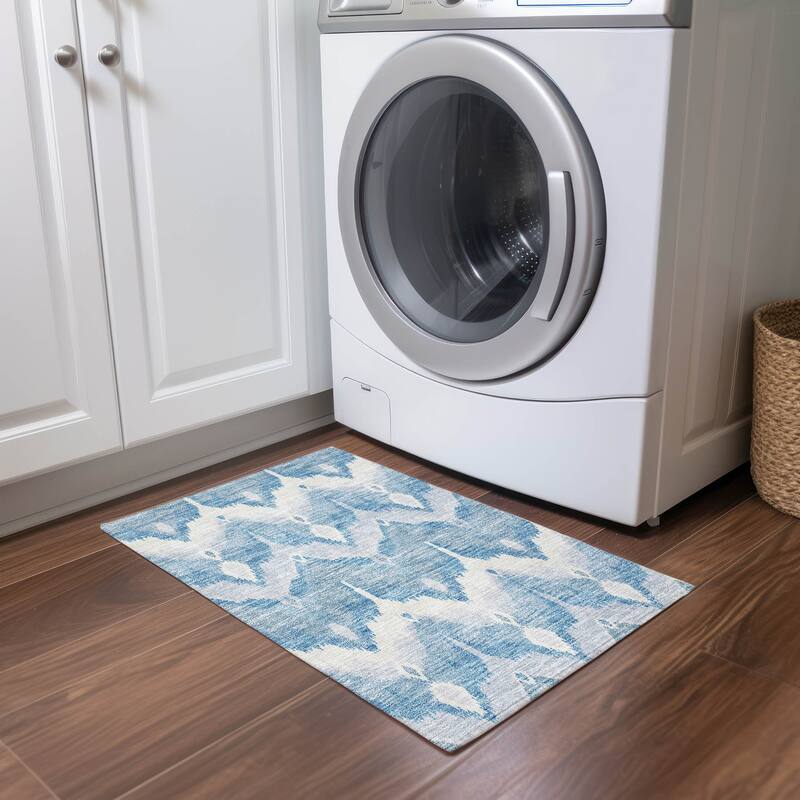 Machine Washable Indoor/ Outdoor Chantille Boho Ikat Rug
