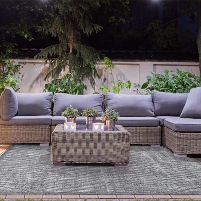 Superior Modern Geometric Abstract Indoor Outdoor Area Rug