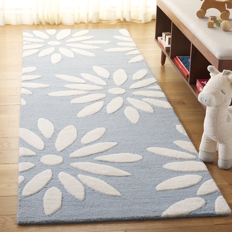 SAFAVIEH Handmade SAFAVIEH Kids Fleurette & Tween Wool Rug - 2'6" x 8' Runner - Light Blue/Ivory - Runner