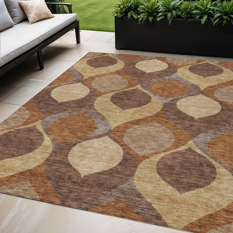HomeRoots Ogee Transitional Rectangle Outdoor Rug - 5' X 8'