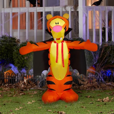 Airblown-Tigger as Vampire-Disney