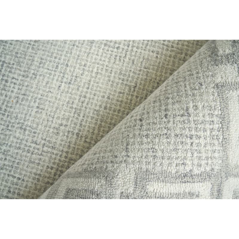 EXQUISITE RUGS Caprice Hand-tufted New Zealand Wool Silver/Ivory Area Rug.