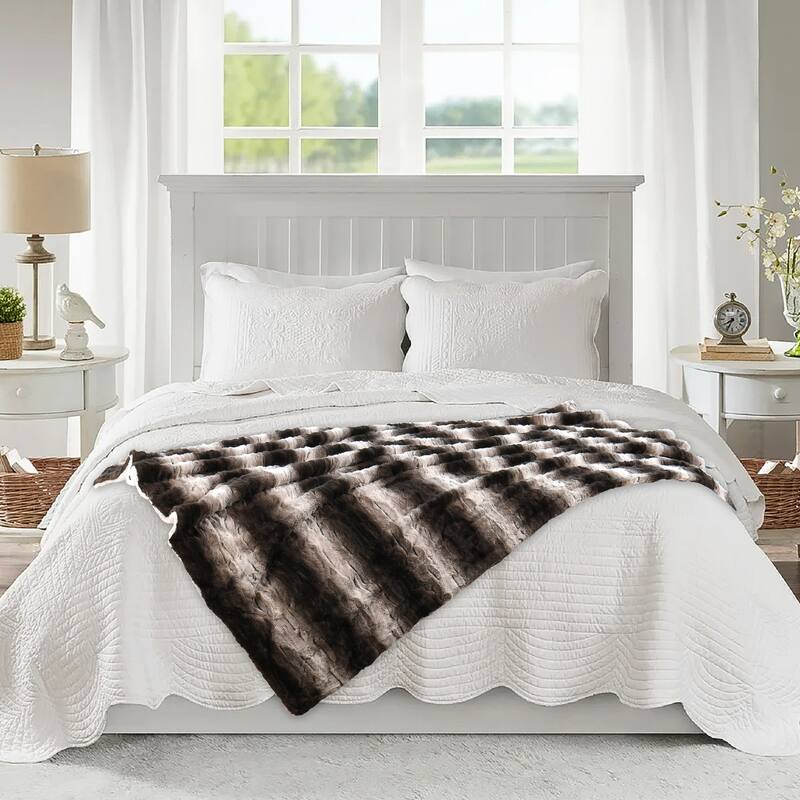 Claire FauxFur Reversible Sherpa Throw