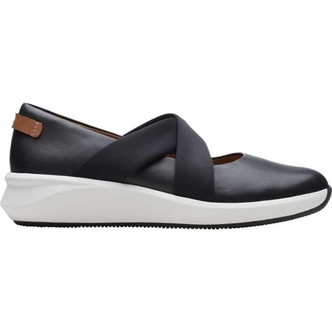 un rio cross clarks