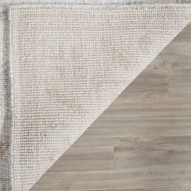 SAFAVIEH Hand-knotted Maharaja Milenka Traditional Oriental Viscose Rug