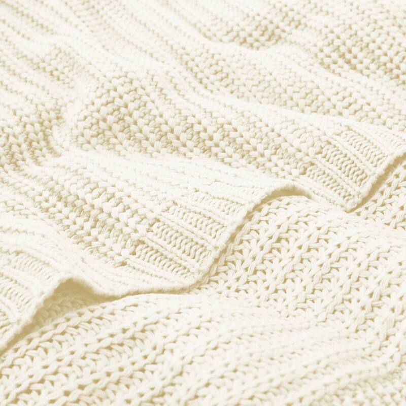 50"x60" Ultra Plush Chunky Knit Throw Blanket Textured Comfort Woven Blanket