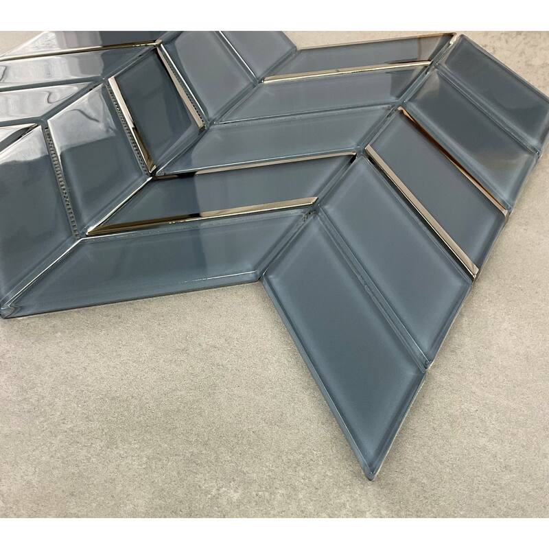 1.5" x 4.25" Glass Chevron Mosaic Wall Tile - Case (10 Sheets)