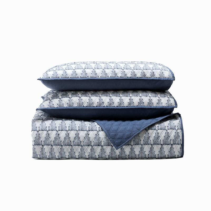 Wonderful 3-Piece Quilt Set Printed Cute Cake Bedding Set