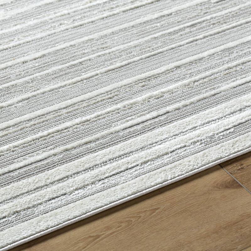 Livabliss Maguire Modern Diamond Area Rug