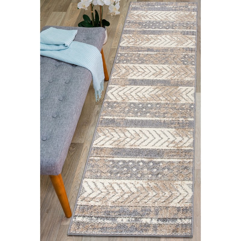World Rug Gallery Distressed Geometric Indoor/Outdoor Area Rug - 2' x 7' Runner - Beige