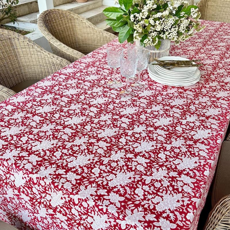 Carmen Red and White Tablecloth