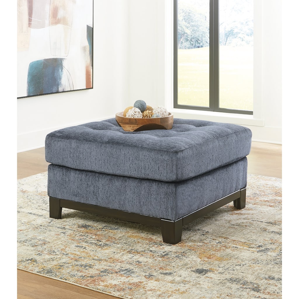 Signature Design by Ashley Maxon Place Oversized Accent Ottoman