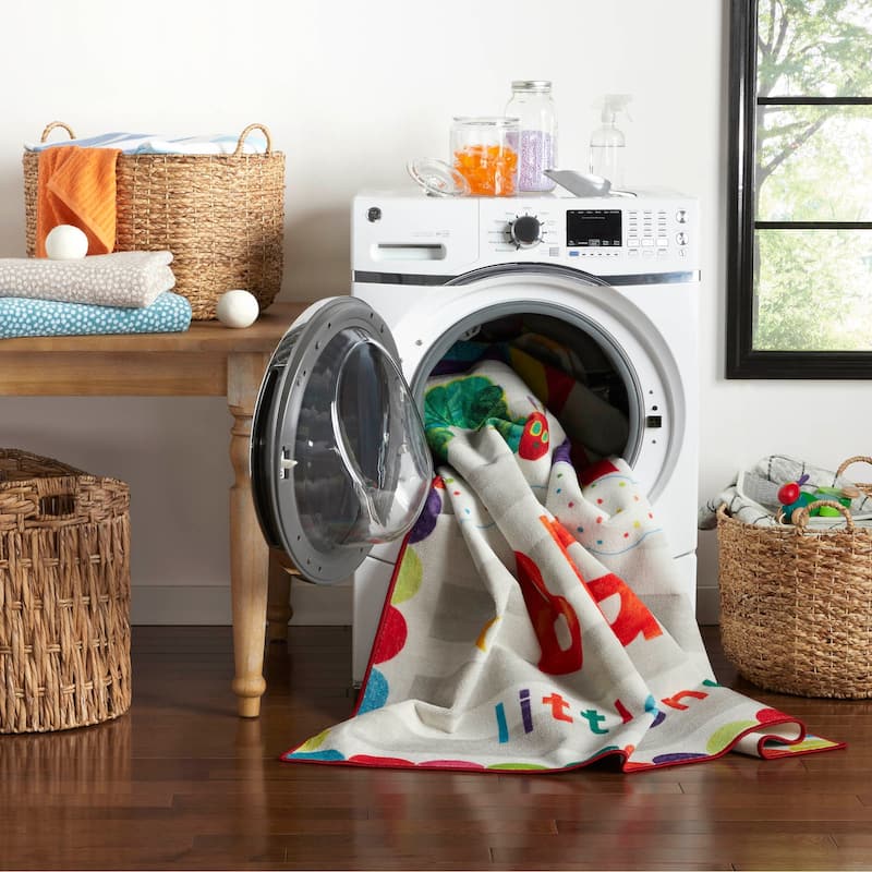 Eric Carle Elementary Dream Big Machine Washable Kids Area Rug