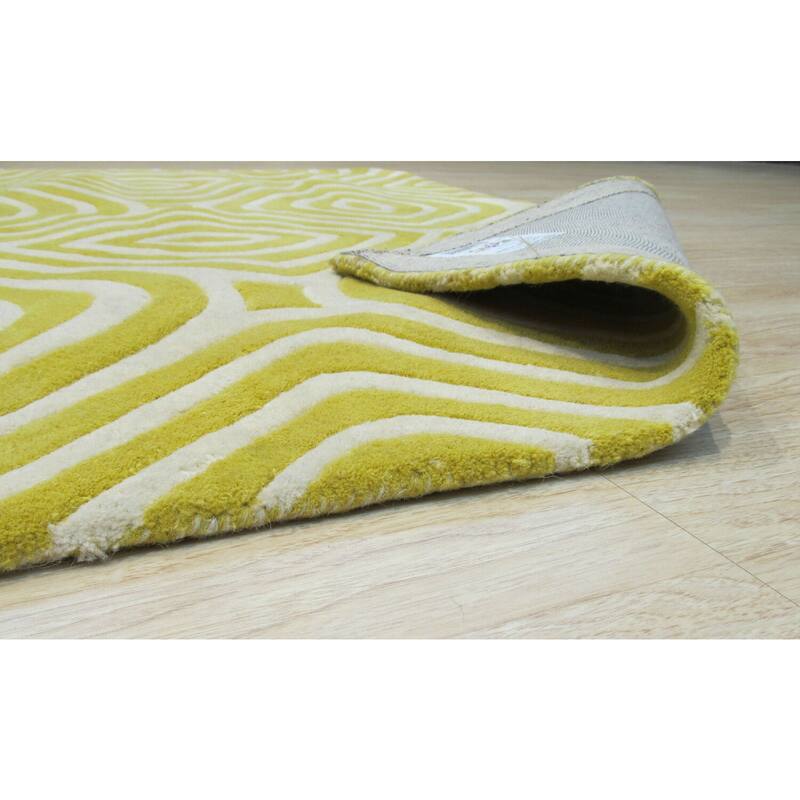 Yellow Hand-Tufted Wool Transitional Rectangle Rug, 5 x 8 - Stylish wool rug with soft durable pile. - N/A