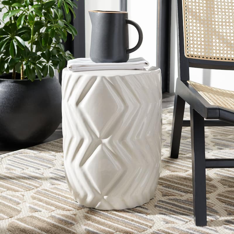 SAFAVIEH Tokiko Indoor/ Outdoor Ivory Ceramic Decorative Garden Stool - Ivory