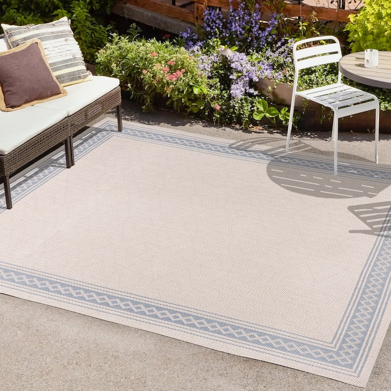 JONATHAN Y Havana Classic Diamond Border Indoor/Outdoor Area Rug
