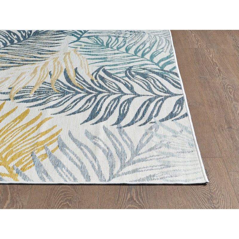 Domani Novarro Palm Beach Tropical Palms Reversible Indoor / Outdoor Area Rug
