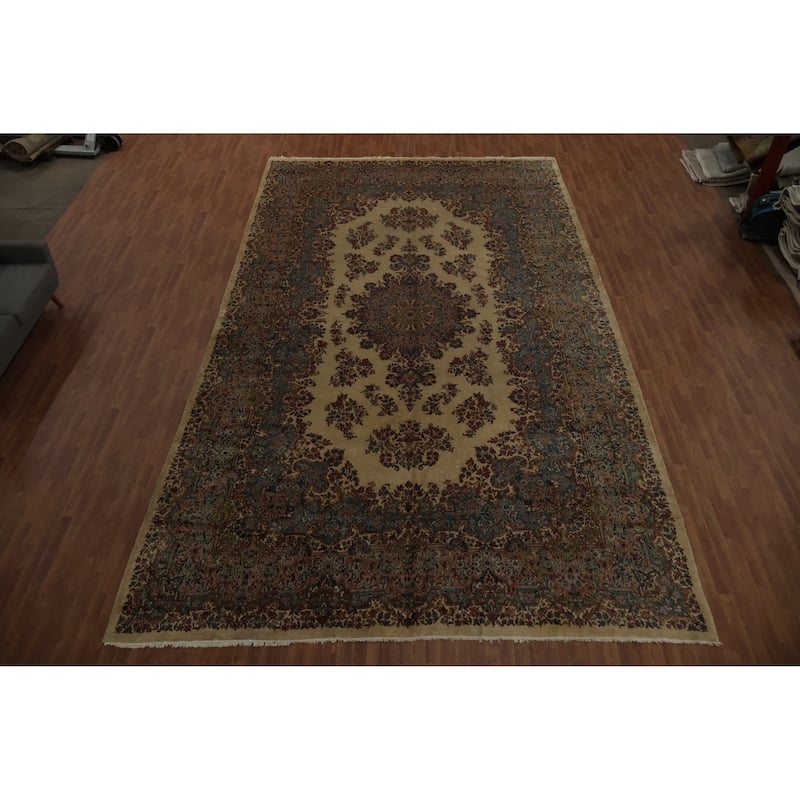 Hand Knotted Oriental 100% Wool Carpet Traditional Floral Beige & Ivories Kerman Area Rug - 20' 2'' X 11' 7''