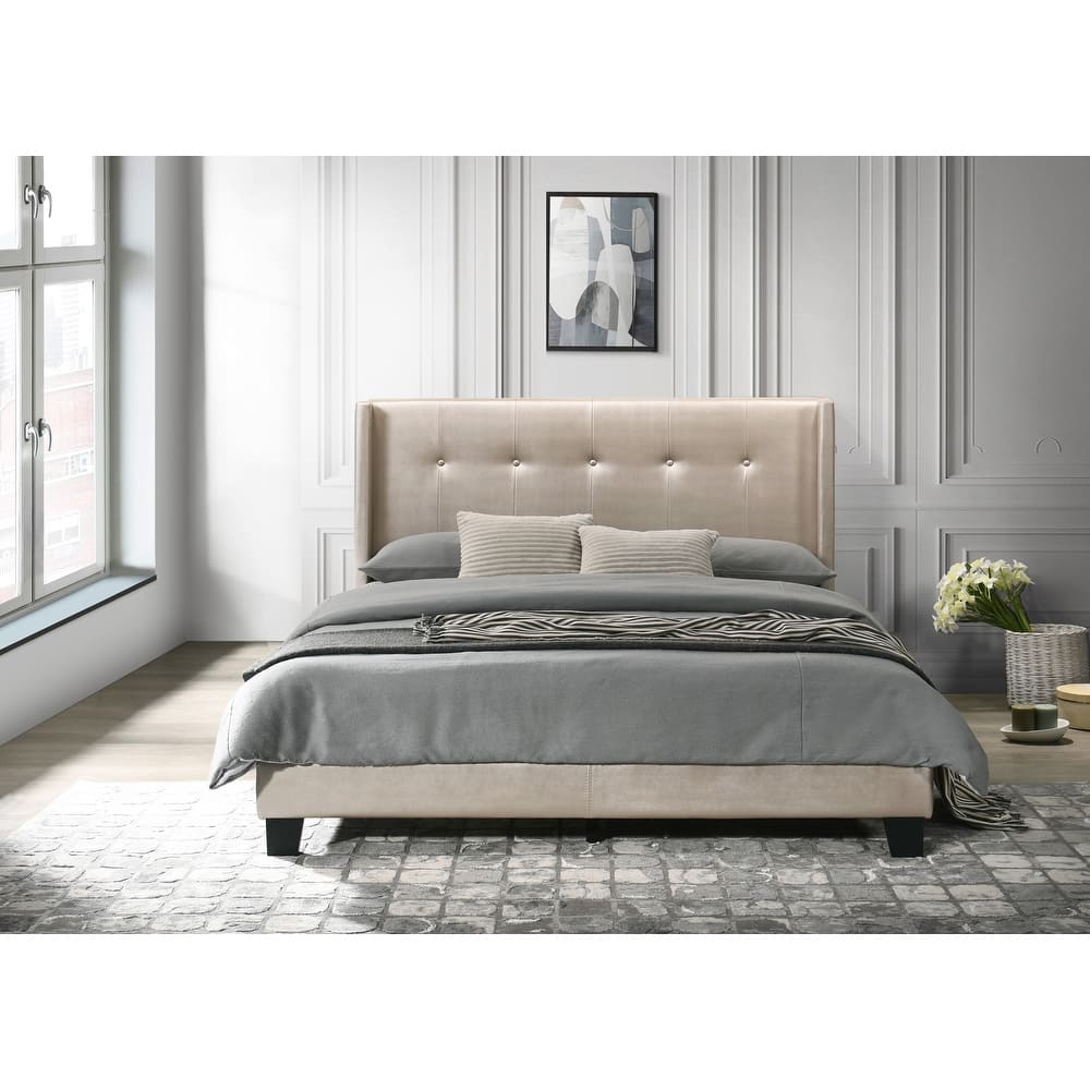 Evelyn Upholstered Platform Bed