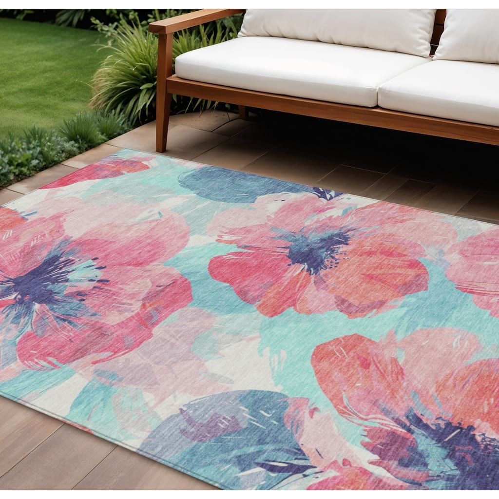 HomeRoots Floral Transitional Rectangle Outdoor Rug
