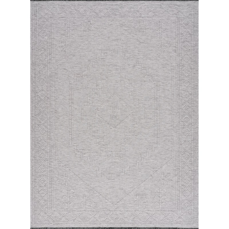 Alameda Solid Color Medallion Machine Washable Indoor Area Rug