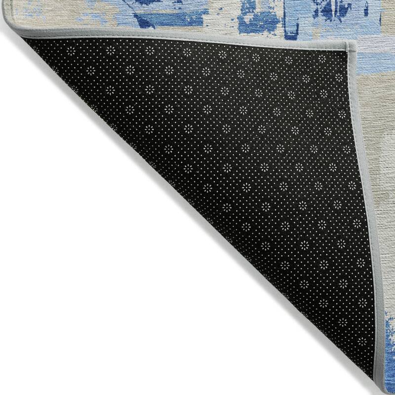 HomeRoots Geometric Transitional Rectangle Outdoor Rug