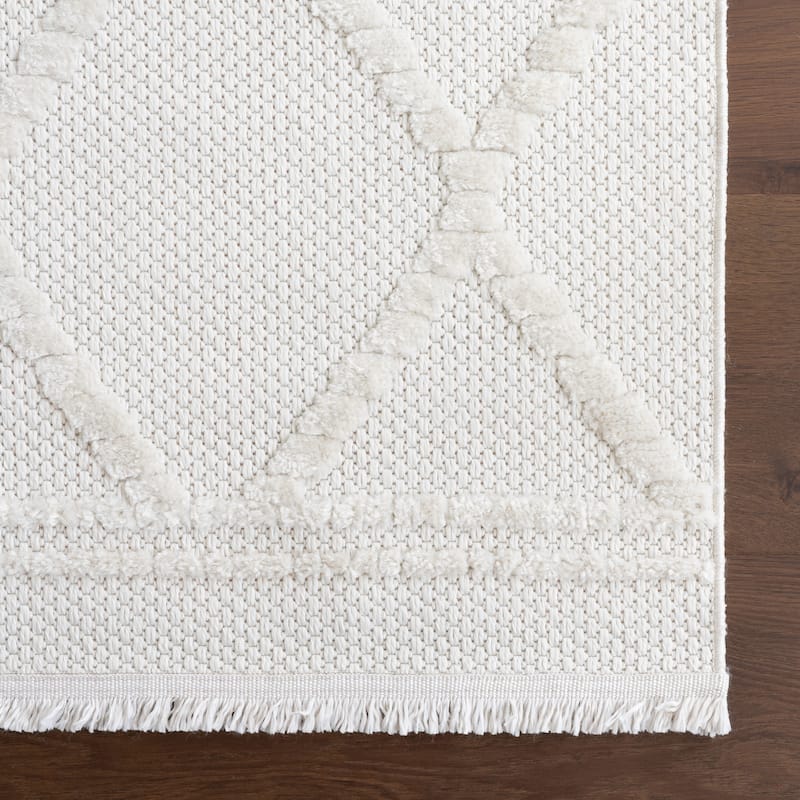Nuloom Amalie Trellis Fringe Area Rug