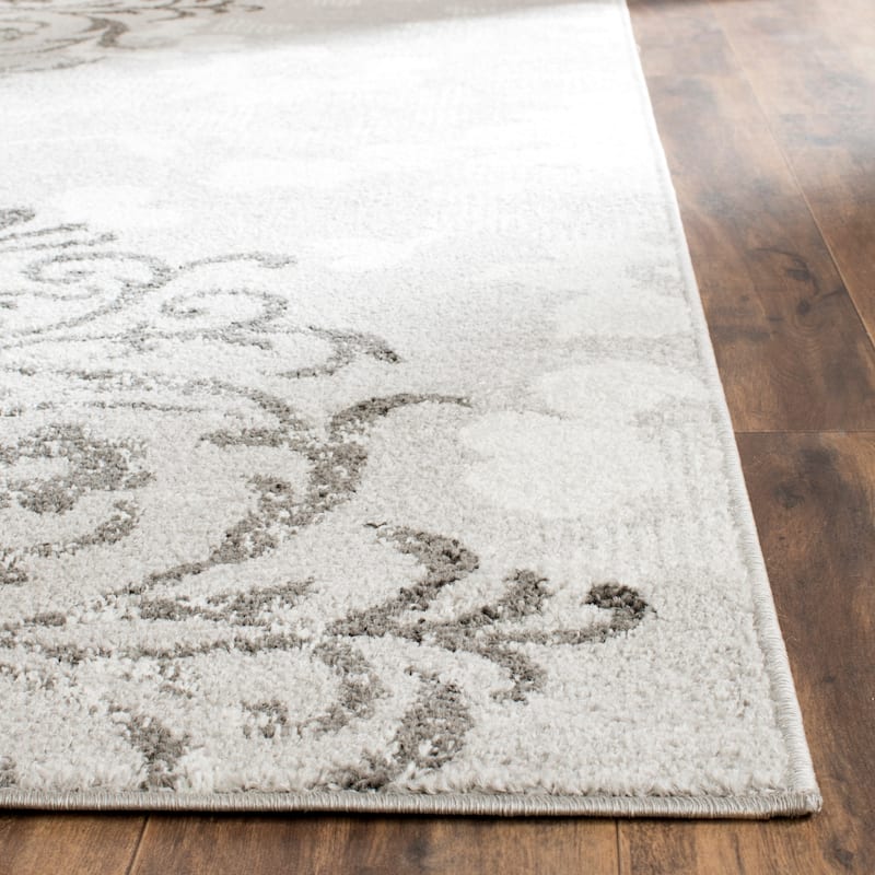 SAFAVIEH, Adirondack Rena Damask Floral Distressed Rug