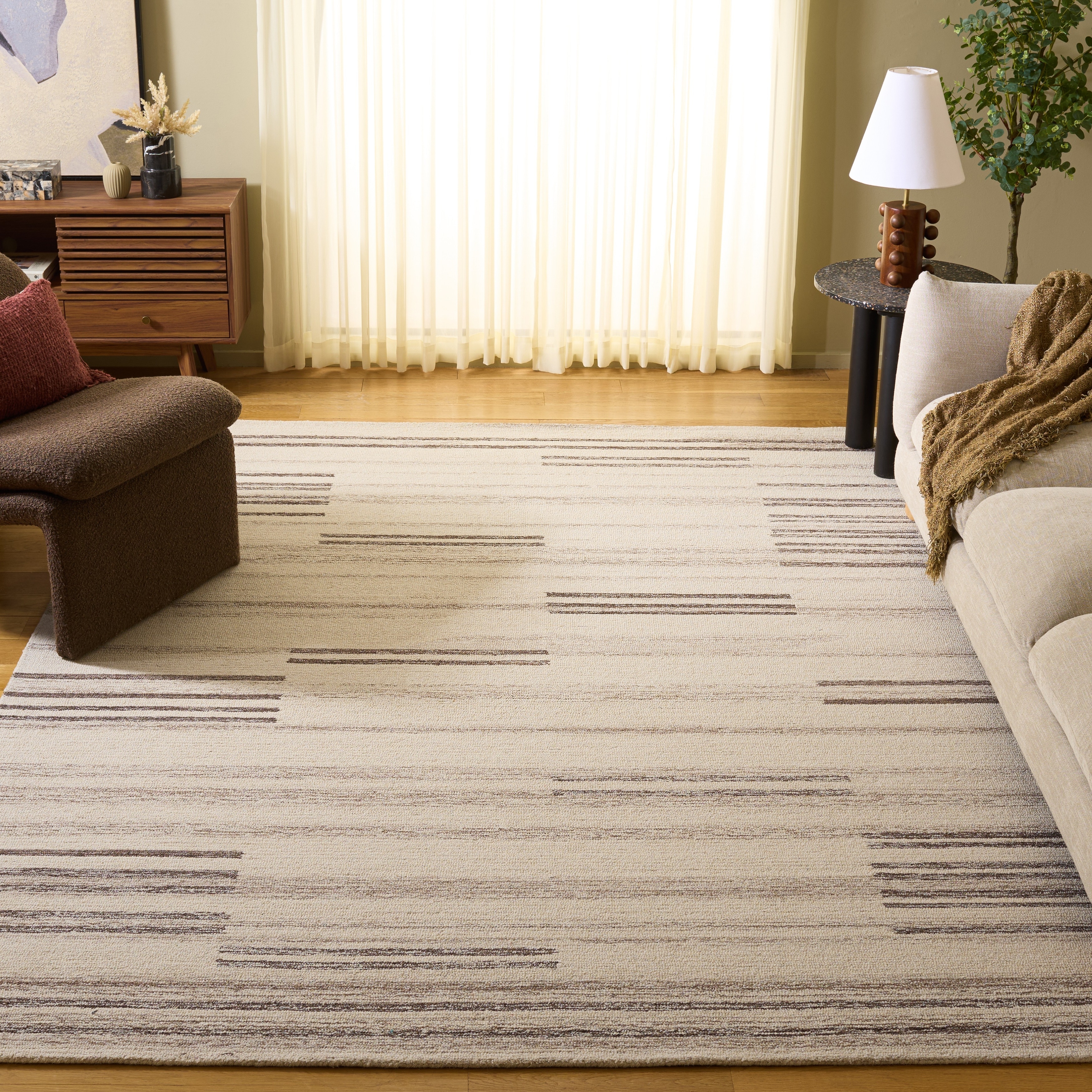 SAFAVIEH Handmade Metro Sinja Modern Abstract Wool Rug