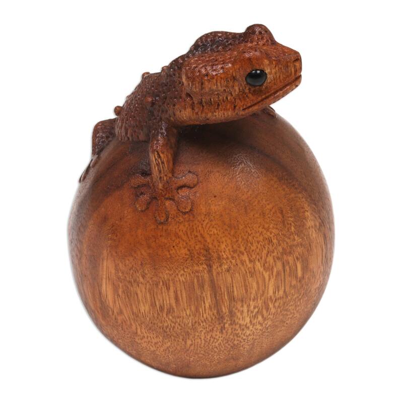 Wood Sculpture, 'Watching Gecko' (Indonesia) - 5.5" H x 3.5" W