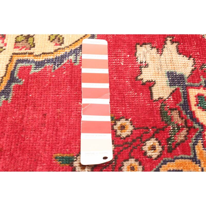 ECARPETGALLERY Hand-knotted Andelz Red Wool Rug - 4'6 x 6'7