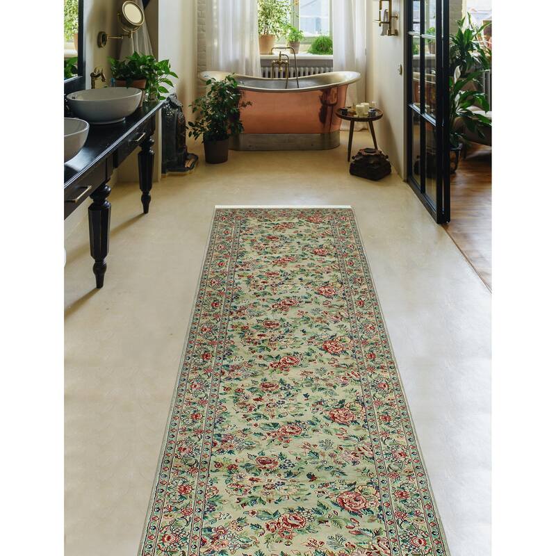 Pak-Persian Nezaket Grey/Red Runner - 2'7" x 11'0"