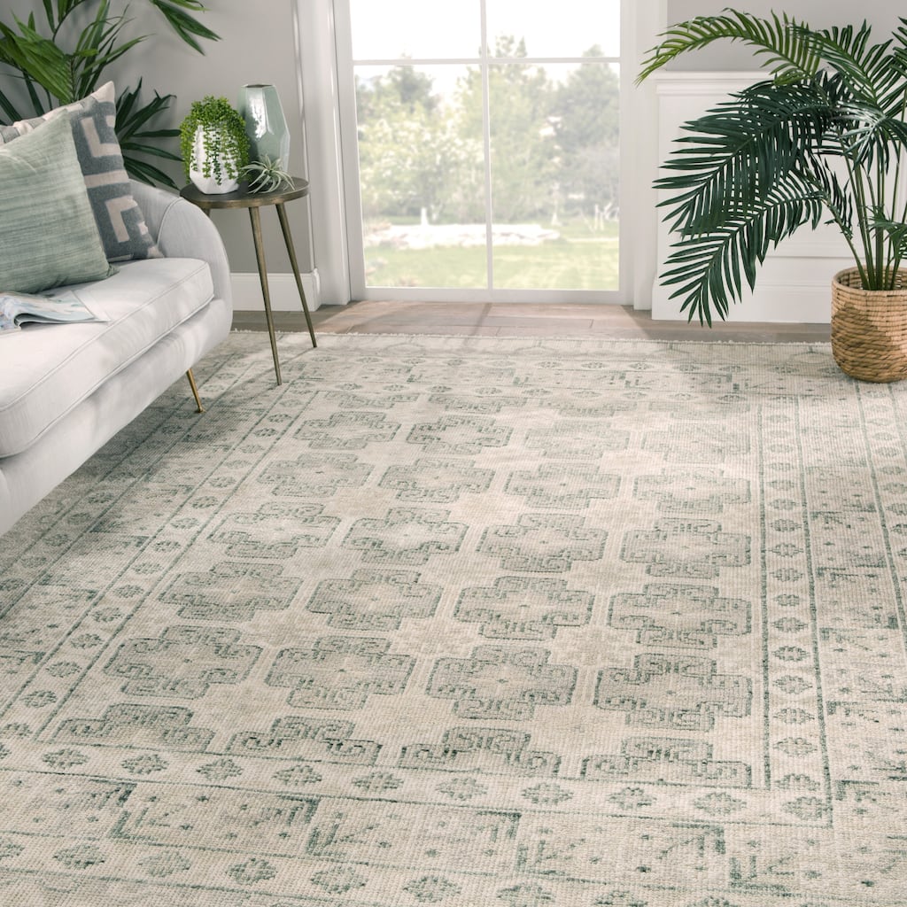 Hand-Knotted Stafford Border Ivory/ Green Area Rug