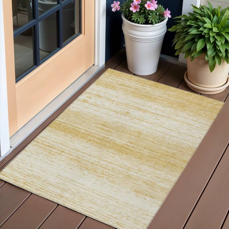HomeRoots Striped Transitional Rectangle Outdoor Rug - 3' x 5'