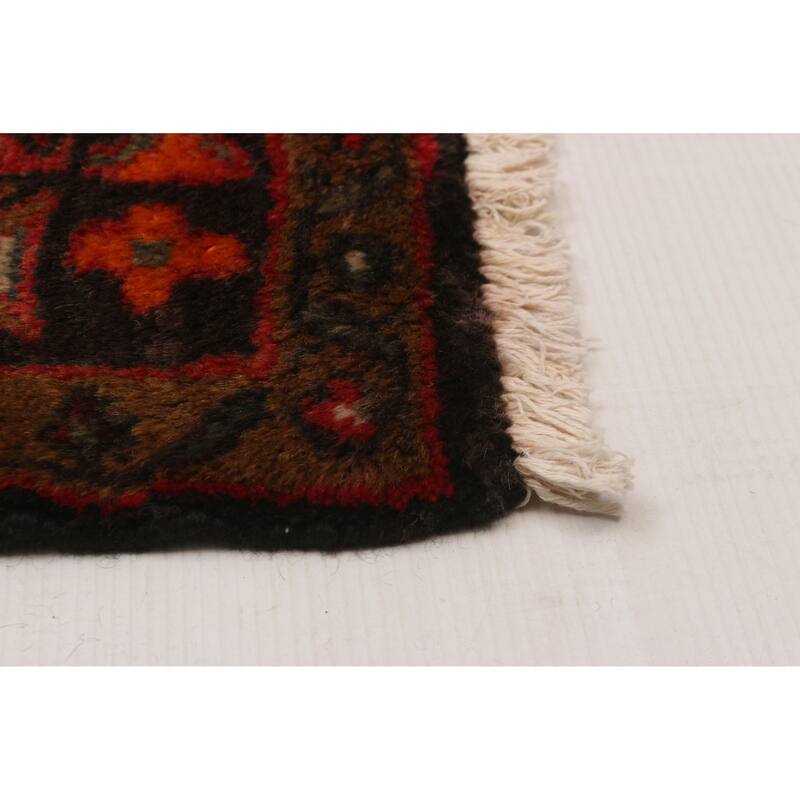 Andelz Red Rug 3'7" x 10'2" - 3'7 x 10'2