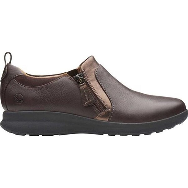 clarks un adorn zip women's slip on