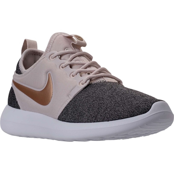 nike womens roshes