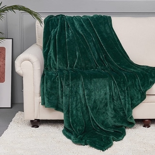 Green fluffy cheap throw