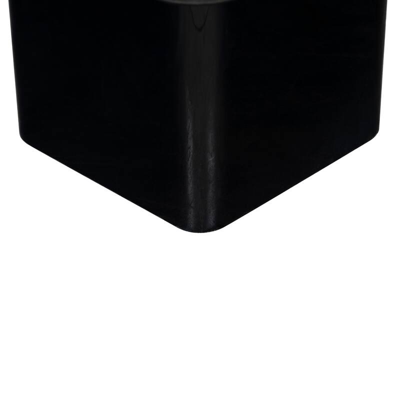 SAFAVIEH Couture Bellalynn 30-inch Coffee Table - 30"W x 30"D x 16"H