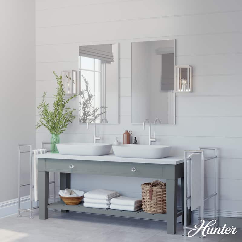 Hunter Squire Manor 1-Light Wall Sconce - Hallway, Bathroom, Bedroom - Modern Farmhouse, Transitional - Damp Rated!