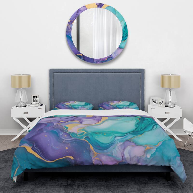 Designart "Turquoise and Purple Liquid Art II" Turquoise Modern - Bedding Set With Shams