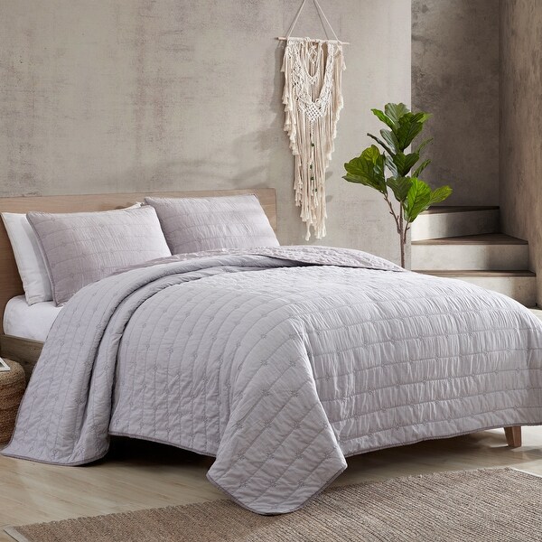 Everly Embroidered Quilted Coverlet Set 