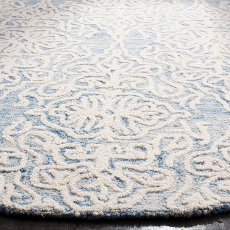 SAFAVIEH Handmade Blossom Mahalia Modern Floral Wool Rug