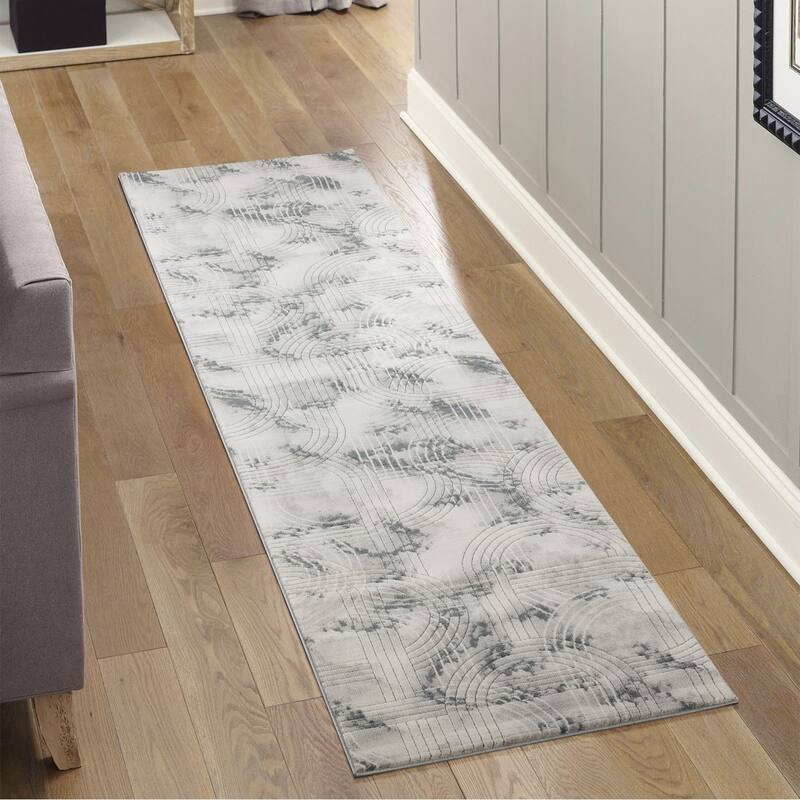 Gray 2 ft. 7 in. x 9 ft. 10 in. Luxury Area Rug, 0.43 Pile Height – Sophisticated Warmth for Any Room - 6' x 7' - Straw Stripe