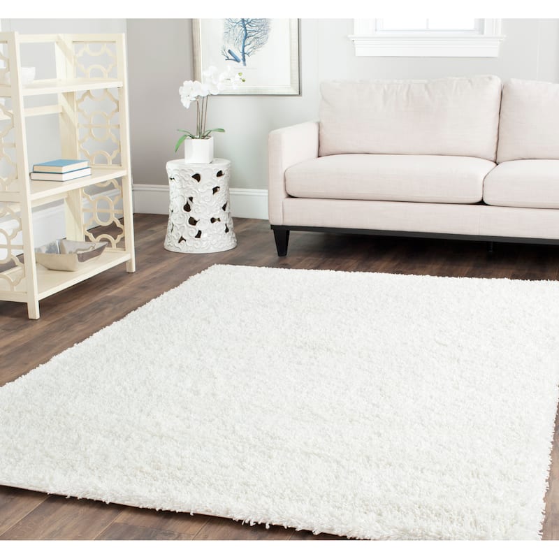 SAFAVIEH California Premium Shag Izat 2-inch Thick Area Rug - 4' x 6' - White