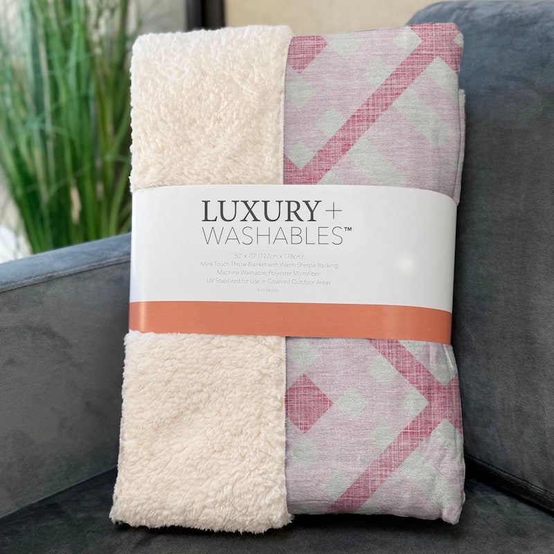 Premium Machine Washable Contemporary Geo Sherpa Throw Blanket