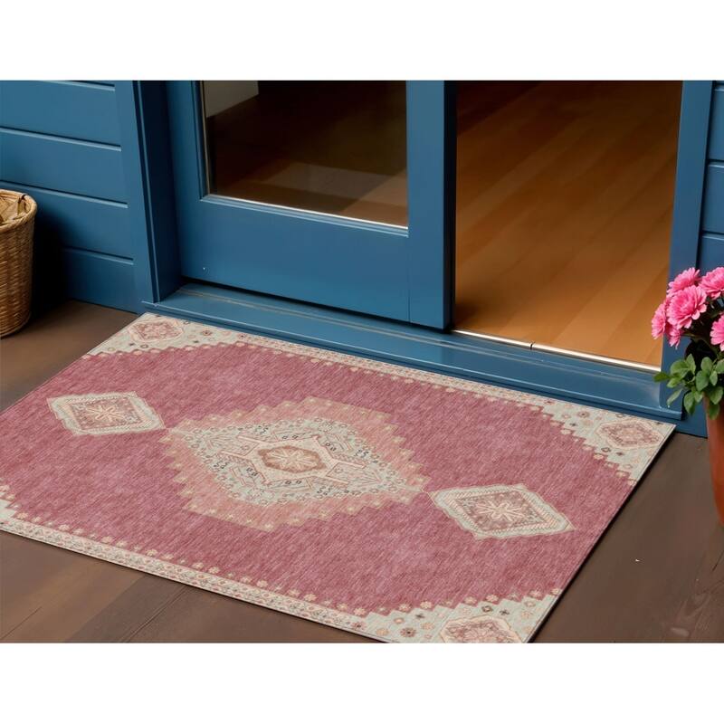 HomeRoots Oriental Traditional Rectangle Outdoor Rug - 3' x 5'