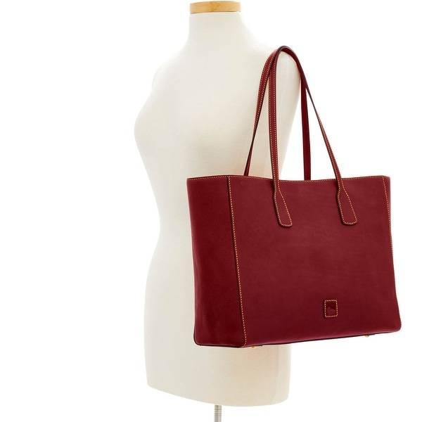 Dooney and bourke ashton Clearance